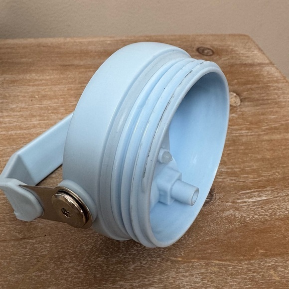 NEW Stanley Tumbler with Handle 30oz - Soft Blue - Picture 10 of 12